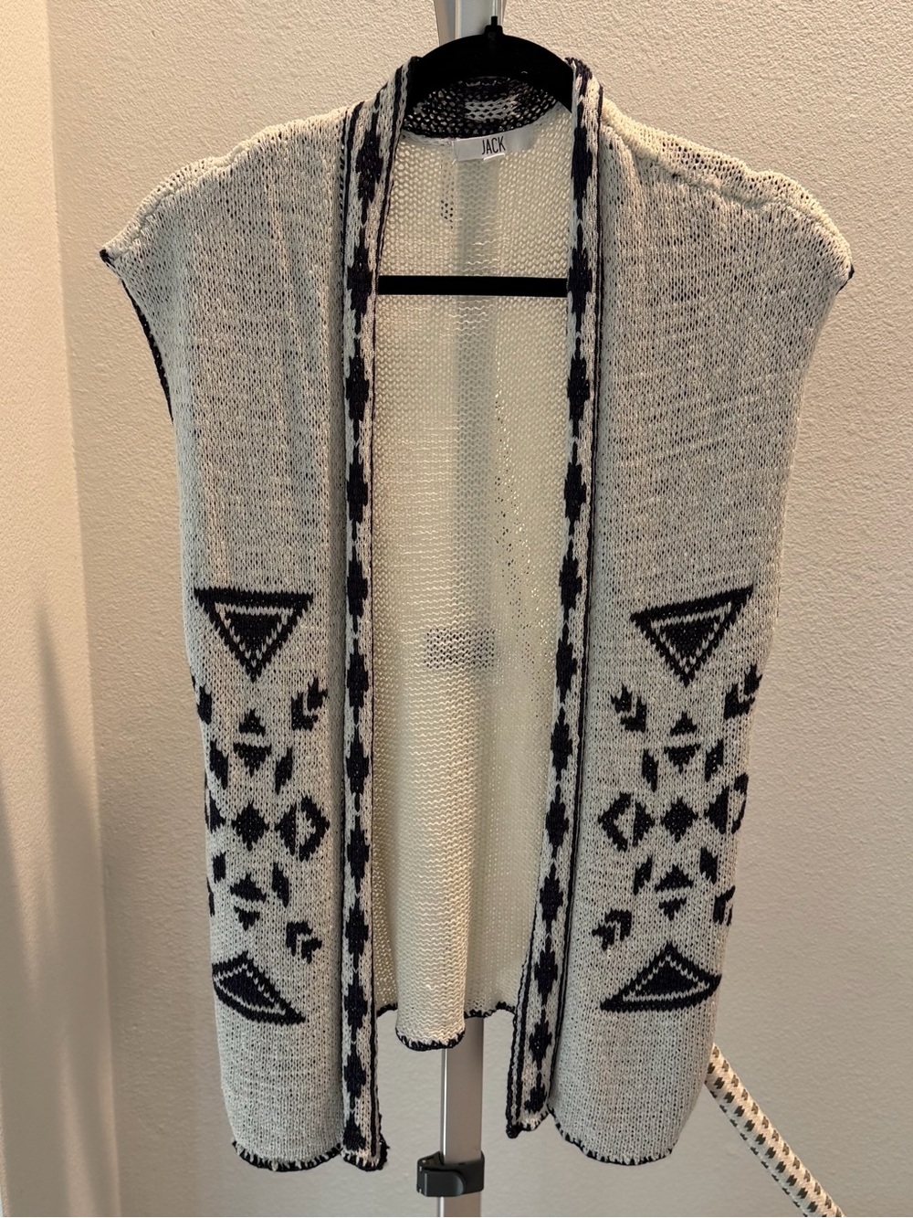 Jack by BB Dakota Cream & Black Open-Front Tribal Knit Vest
